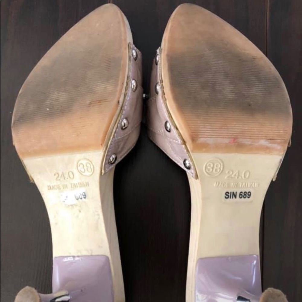 USED SANDALS - Picture 4 of 4